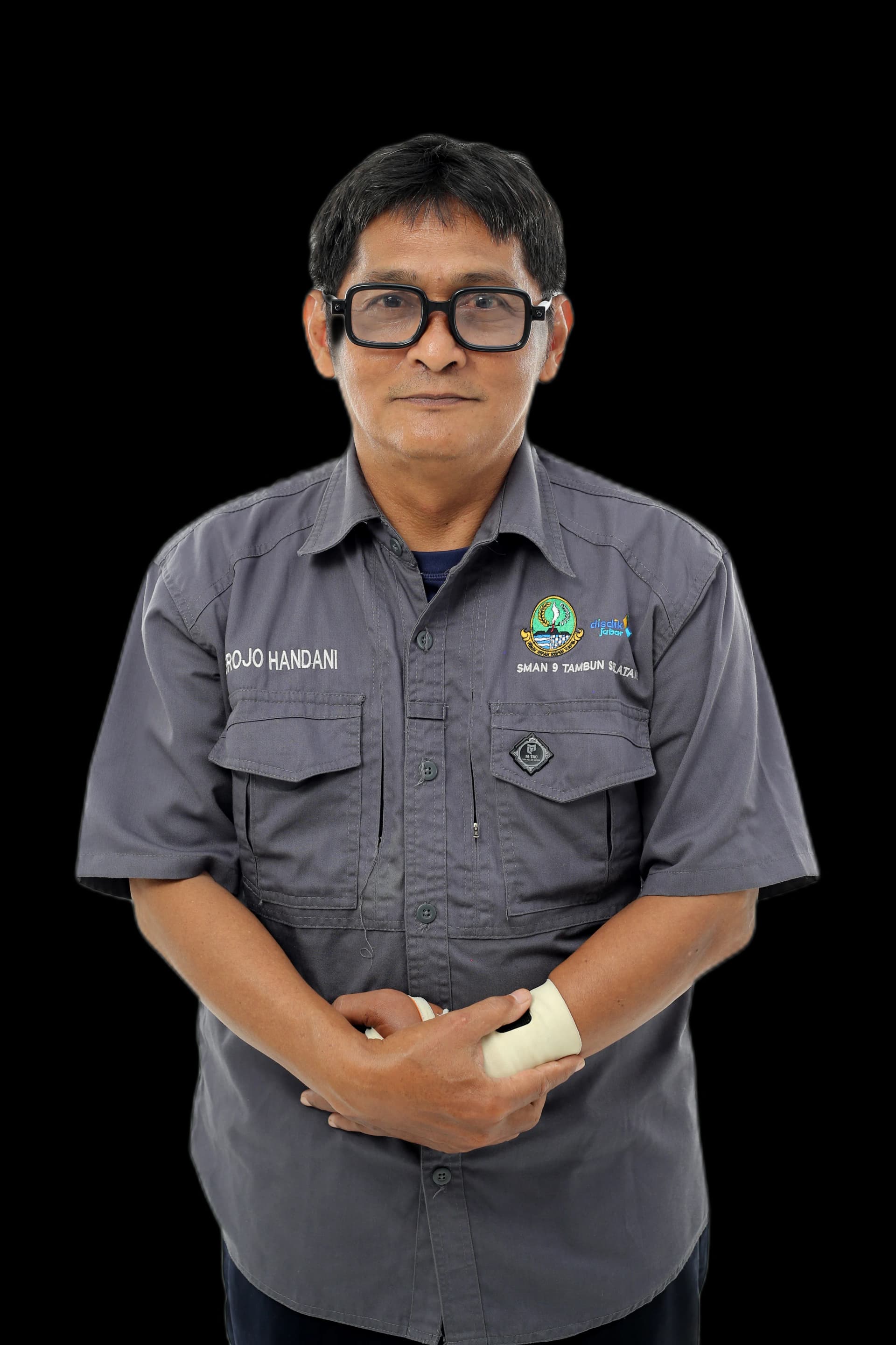Brojo Handani, AMd